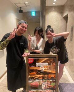 ⁡ ⁡ 2日連続で御来店頂いた韓国からの美人姉妹です！ 少し […]